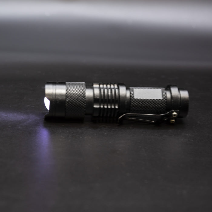 cree led flashlights rechargeable with case Emergency Zone Pocket CREE Mini LED Flashlight